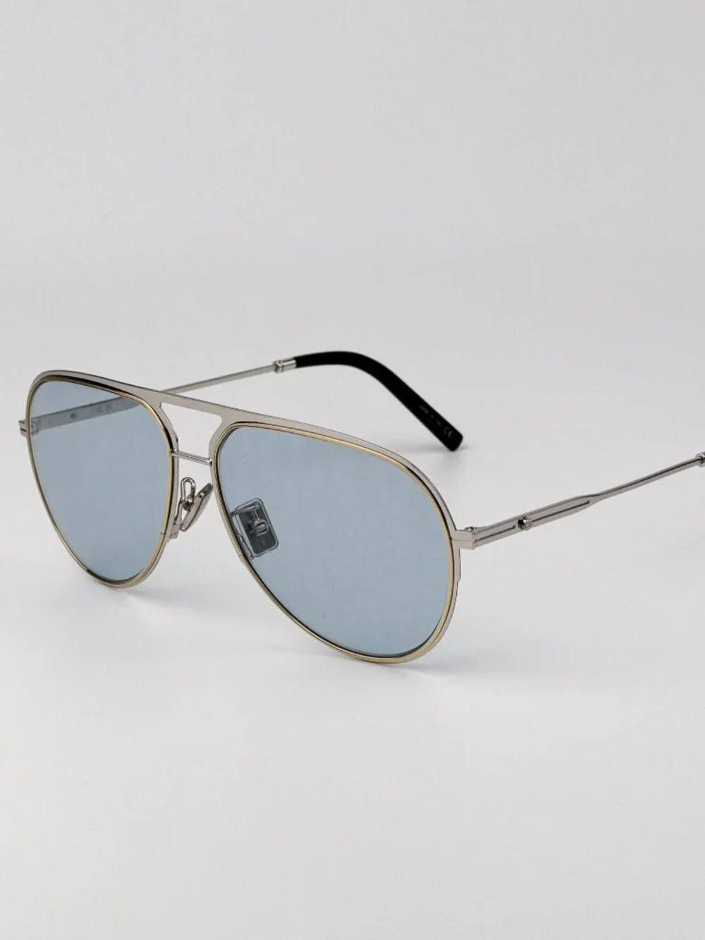 Dior DIORESSENTIAL A2U Sunglasses – Palladium Pilot Blue Pattern Photochromatic